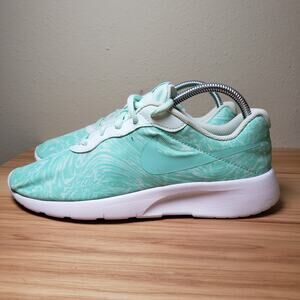 Nike Girls Size 7Y Tanjun Mint Blue Marble Running Shoe Swirl Pattern Athletic